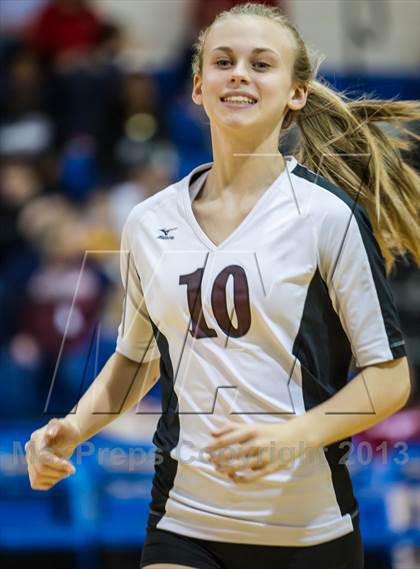 Thumbnail 1 in Lindale vs Wylie (UIL 4A Area Playoff) photogallery.