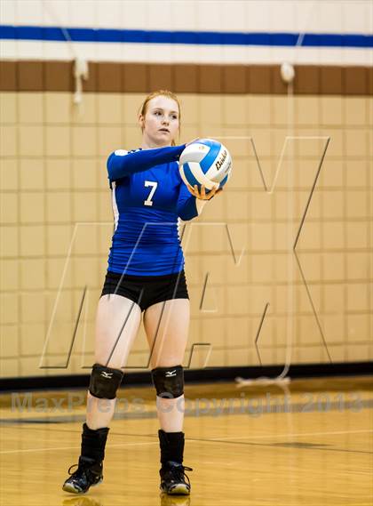 Thumbnail 1 in Lindale vs Wylie (UIL 4A Area Playoff) photogallery.