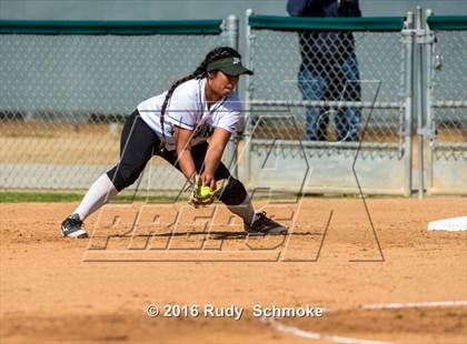 Thumbnail 1 in Torrey Pines @ Poway photogallery.