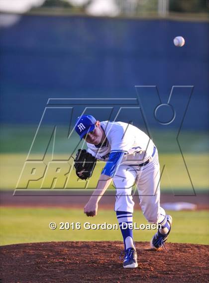 Thumbnail 1 in Duncanville @ Midlothian photogallery.