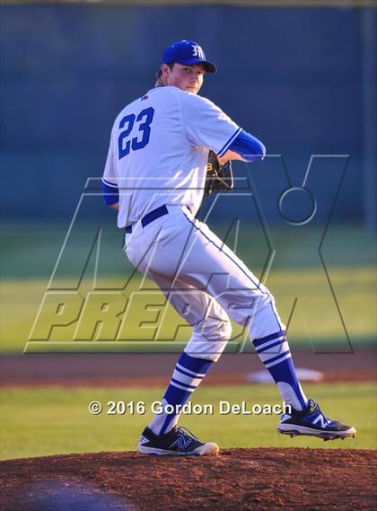 Thumbnail 1 in Duncanville @ Midlothian photogallery.