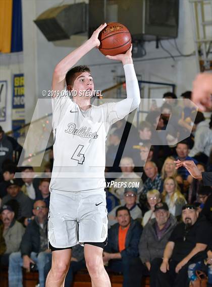 Thumbnail 1 in Weston Ranch vs. Gridley (Gridley Invitational) photogallery.