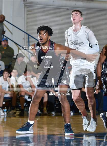 Thumbnail 2 in Weston Ranch vs. Gridley (Gridley Invitational) photogallery.