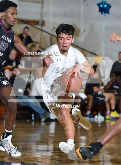 Thumbnail 1 in Weston Ranch vs. Gridley (Gridley Invitational) photogallery.
