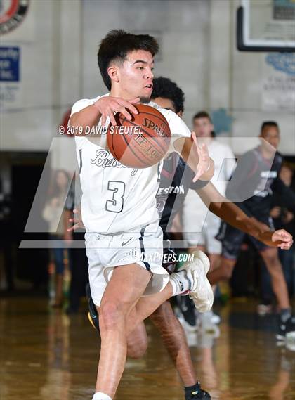 Thumbnail 3 in Weston Ranch vs. Gridley (Gridley Invitational) photogallery.
