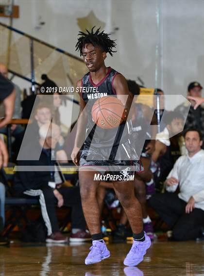 Thumbnail 2 in Weston Ranch vs. Gridley (Gridley Invitational) photogallery.