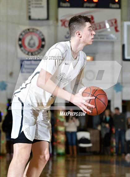 Thumbnail 3 in Weston Ranch vs. Gridley (Gridley Invitational) photogallery.