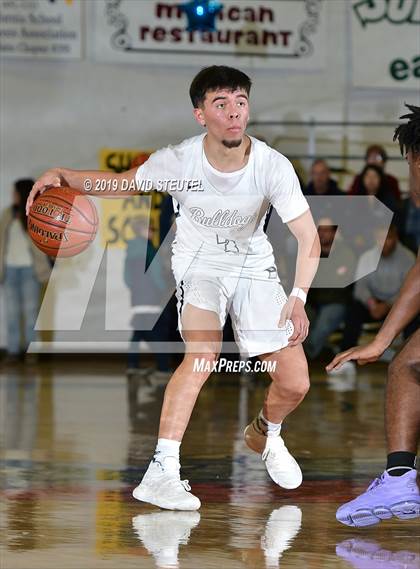 Thumbnail 3 in Weston Ranch vs. Gridley (Gridley Invitational) photogallery.