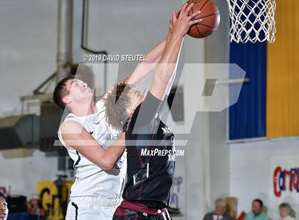 Thumbnail 3 in Weston Ranch vs. Gridley (Gridley Invitational) photogallery.