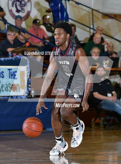 Thumbnail 3 in Weston Ranch vs. Gridley (Gridley Invitational) photogallery.