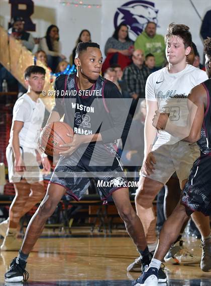 Thumbnail 1 in Weston Ranch vs. Gridley (Gridley Invitational) photogallery.