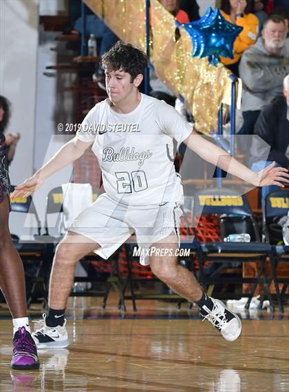 Thumbnail 3 in Weston Ranch vs. Gridley (Gridley Invitational) photogallery.