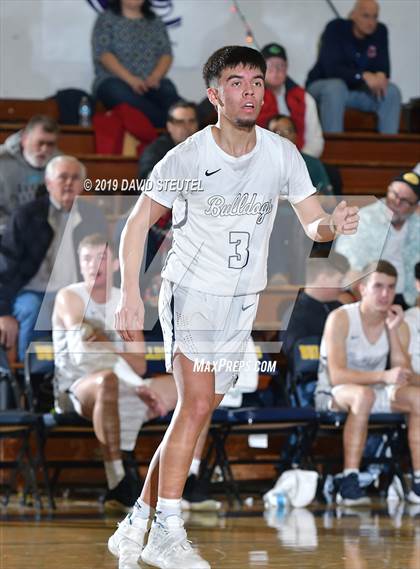 Thumbnail 2 in Weston Ranch vs. Gridley (Gridley Invitational) photogallery.