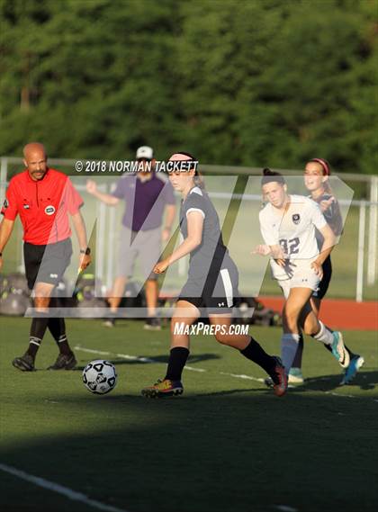 Thumbnail 2 in Louisburg vs. Hayden (KSHSAA 4-1A Semifinal) photogallery.