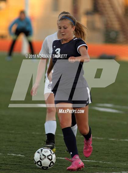 Thumbnail 2 in Louisburg vs. Hayden (KSHSAA 4-1A Semifinal) photogallery.