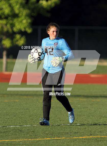 Thumbnail 3 in Louisburg vs. Hayden (KSHSAA 4-1A Semifinal) photogallery.
