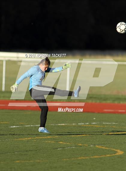 Thumbnail 3 in Louisburg vs. Hayden (KSHSAA 4-1A Semifinal) photogallery.