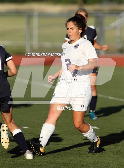 Thumbnail 2 in Louisburg vs. Hayden (KSHSAA 4-1A Semifinal) photogallery.