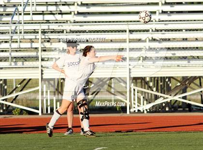 Thumbnail 3 in Louisburg vs. Hayden (KSHSAA 4-1A Semifinal) photogallery.