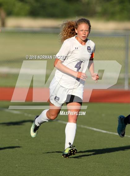 Thumbnail 2 in Louisburg vs. Hayden (KSHSAA 4-1A Semifinal) photogallery.