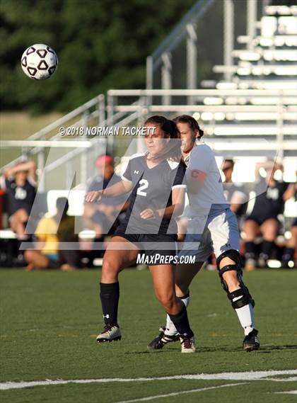 Thumbnail 3 in Louisburg vs. Hayden (KSHSAA 4-1A Semifinal) photogallery.