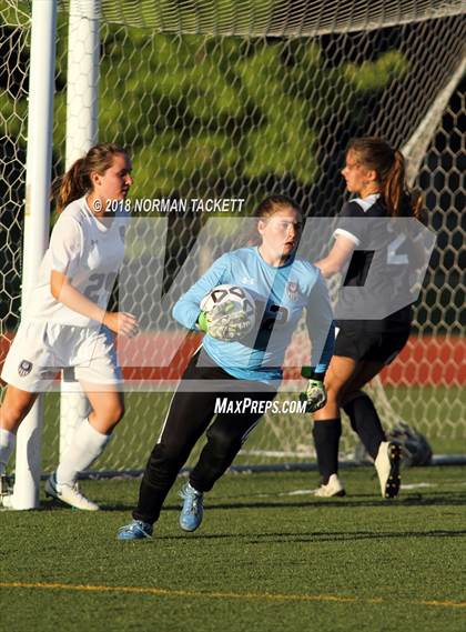 Thumbnail 3 in Louisburg vs. Hayden (KSHSAA 4-1A Semifinal) photogallery.