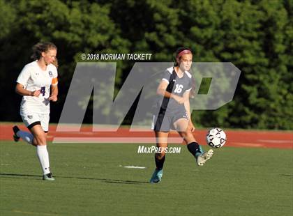 Thumbnail 2 in Louisburg vs. Hayden (KSHSAA 4-1A Semifinal) photogallery.