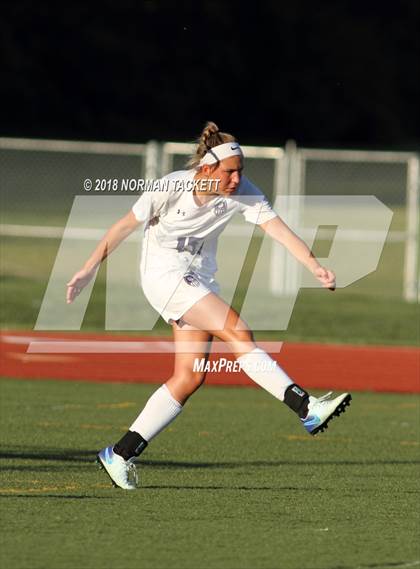 Thumbnail 1 in Louisburg vs. Hayden (KSHSAA 4-1A Semifinal) photogallery.