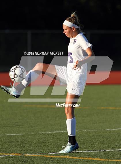 Thumbnail 3 in Louisburg vs. Hayden (KSHSAA 4-1A Semifinal) photogallery.