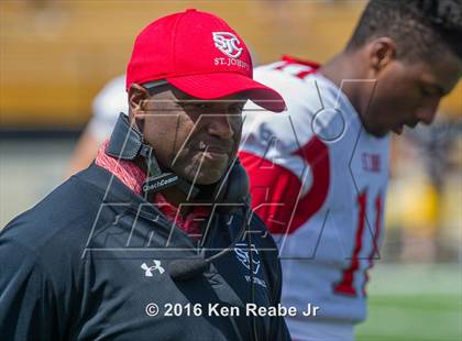 Thumbnail 3 in St. John's vs. Central Catholic (Western Pennsylvania Legends Football Classic) photogallery.