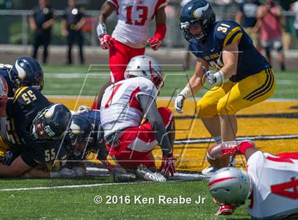Thumbnail 3 in St. John's vs. Central Catholic (Western Pennsylvania Legends Football Classic) photogallery.