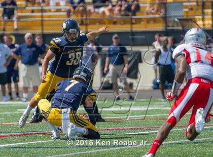 Thumbnail 1 in St. John's vs. Central Catholic (Western Pennsylvania Legends Football Classic) photogallery.