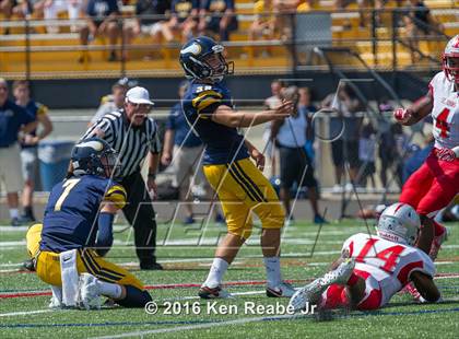 Thumbnail 3 in St. John's vs. Central Catholic (Western Pennsylvania Legends Football Classic) photogallery.