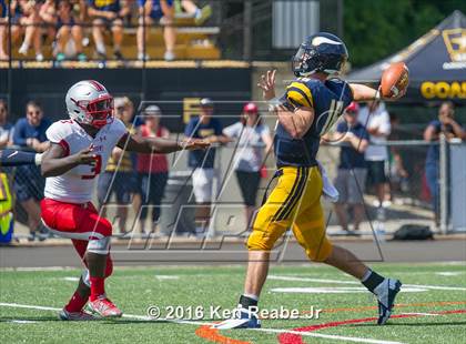 Thumbnail 3 in St. John's vs. Central Catholic (Western Pennsylvania Legends Football Classic) photogallery.