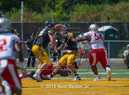Thumbnail 2 in St. John's vs. Central Catholic (Western Pennsylvania Legends Football Classic) photogallery.