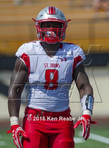 Thumbnail 1 in St. John's vs. Central Catholic (Western Pennsylvania Legends Football Classic) photogallery.