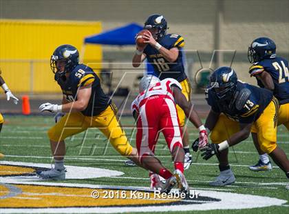 Thumbnail 2 in St. John's vs. Central Catholic (Western Pennsylvania Legends Football Classic) photogallery.