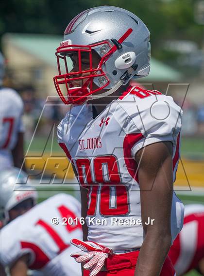 Thumbnail 2 in St. John's vs. Central Catholic (Western Pennsylvania Legends Football Classic) photogallery.