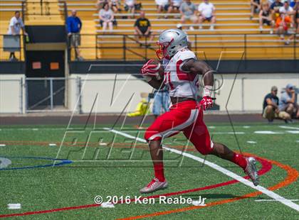 Thumbnail 1 in St. John's vs. Central Catholic (Western Pennsylvania Legends Football Classic) photogallery.