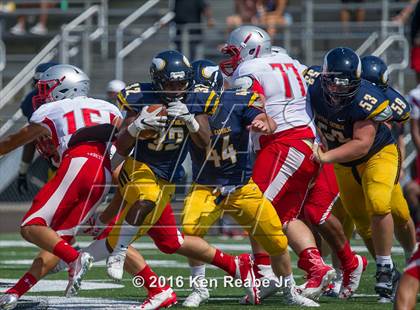 Thumbnail 1 in St. John's vs. Central Catholic (Western Pennsylvania Legends Football Classic) photogallery.