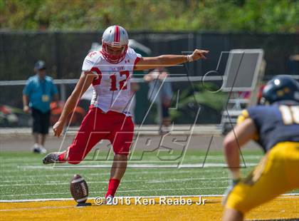 Thumbnail 2 in St. John's vs. Central Catholic (Western Pennsylvania Legends Football Classic) photogallery.