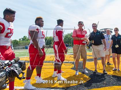 Thumbnail 3 in St. John's vs. Central Catholic (Western Pennsylvania Legends Football Classic) photogallery.