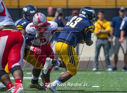 Thumbnail 3 in St. John's vs. Central Catholic (Western Pennsylvania Legends Football Classic) photogallery.