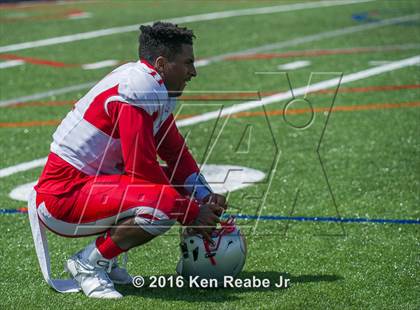 Thumbnail 2 in St. John's vs. Central Catholic (Western Pennsylvania Legends Football Classic) photogallery.