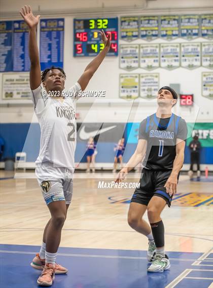 Thumbnail 3 in Victory Christian Academy vs. Ramona ( CIF SDS D3 Championship) photogallery.