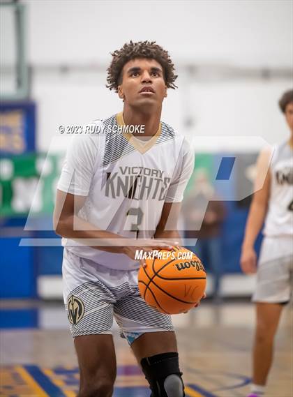 Thumbnail 3 in Victory Christian Academy vs. Ramona ( CIF SDS D3 Championship) photogallery.