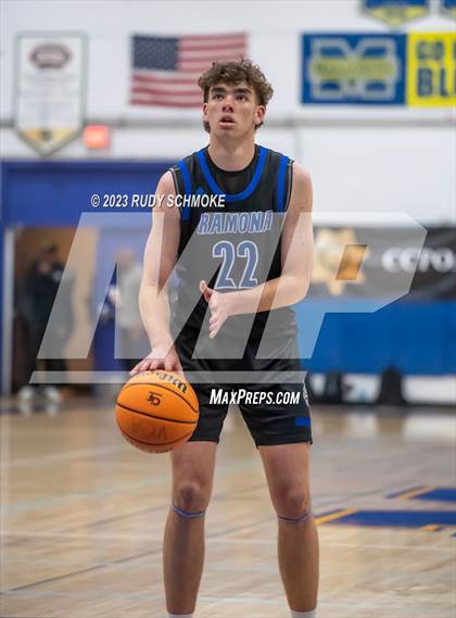 Thumbnail 3 in Victory Christian Academy vs. Ramona ( CIF SDS D3 Championship) photogallery.