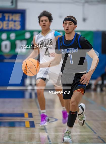 Thumbnail 3 in Victory Christian Academy vs. Ramona ( CIF SDS D3 Championship) photogallery.