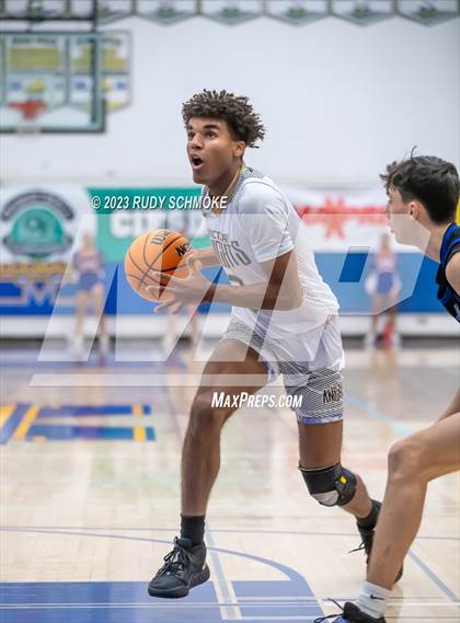 Thumbnail 3 in Victory Christian Academy vs. Ramona ( CIF SDS D3 Championship) photogallery.