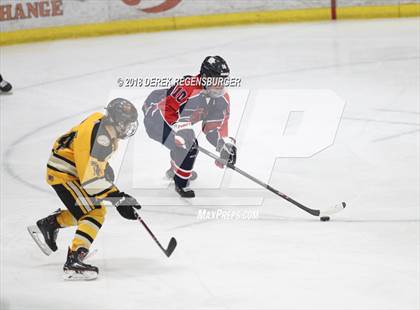 Thumbnail 3 in Kent Denver vs Monarch (CHSAA Quarterfinal) photogallery.